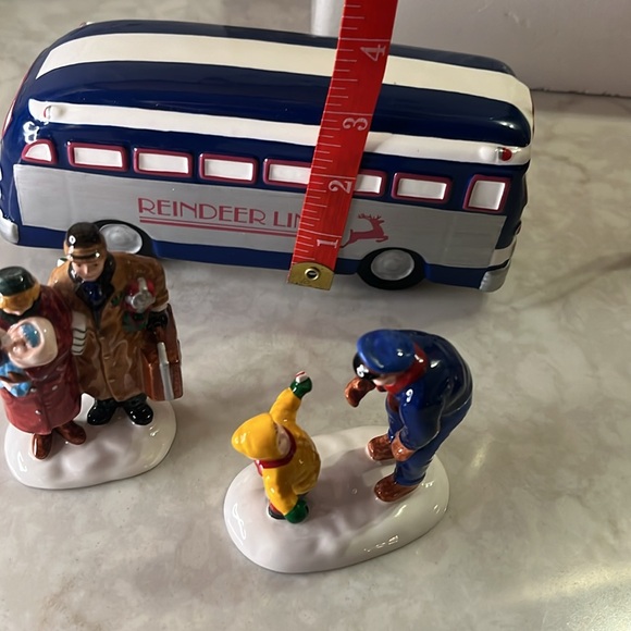 Dept 56 A Ride on the Reindeer Lines Set of 3 Figures Snow Village #54875 w/box - Picture 14 of 14
